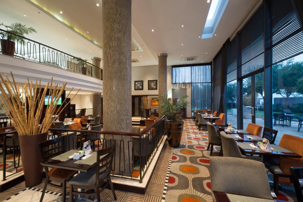 The Ridgepoint Hotel eMalahleni Exterior photo